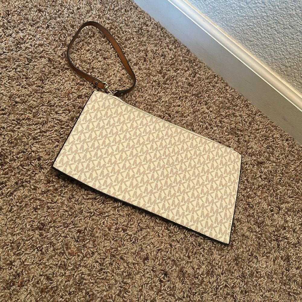 Michael Kors Beige Signature Wristlet Pouch